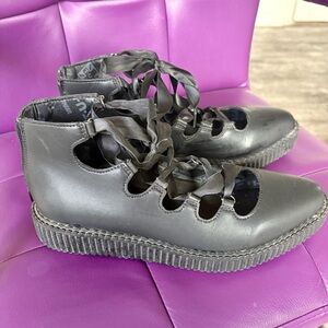 TUK Black Lace-Up 5 Loop Ribbon Mary Janes